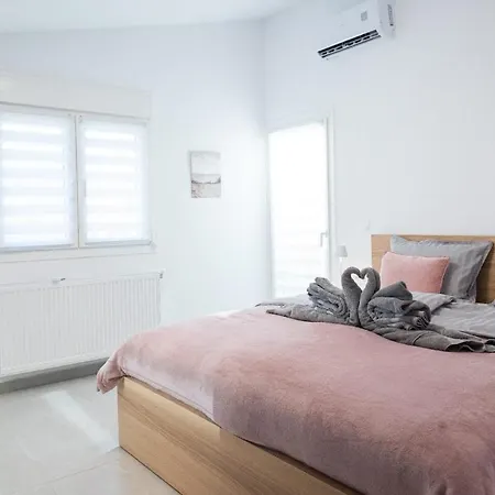 Sky Apartment *